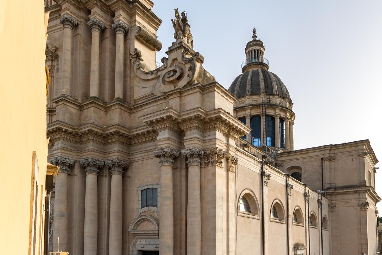 Appartamenti Vista Duomo - Ibla - Pomelia Ragusa Exterior foto