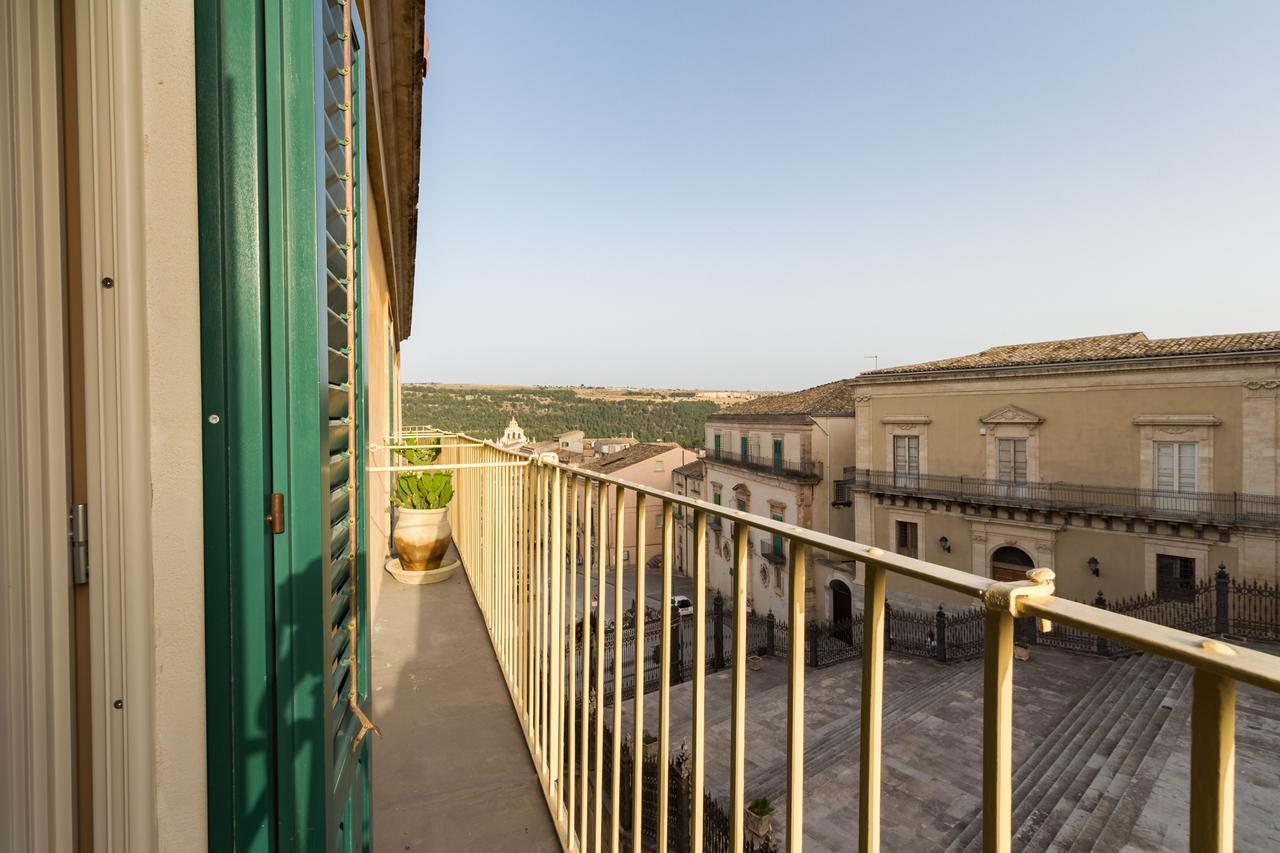 Appartamenti Vista Duomo - Ibla - Pomelia Ragusa Exterior foto