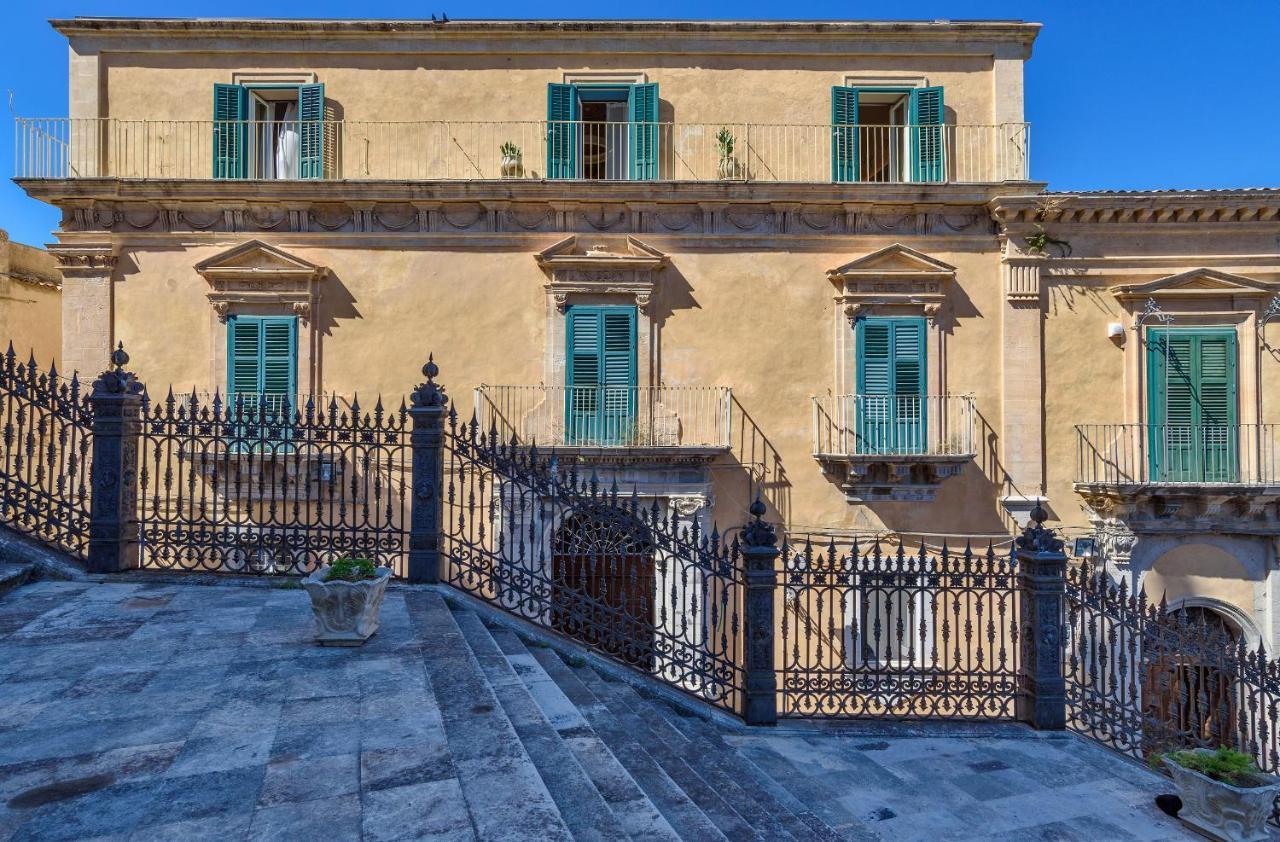 Appartamenti Vista Duomo - Ibla - Pomelia Ragusa Exterior foto